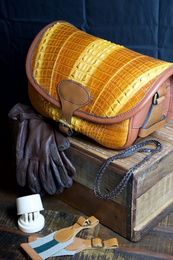 Tan Crocodile Deluxe JP Northumberland Cartridge Bag - 150 size - Image 2
