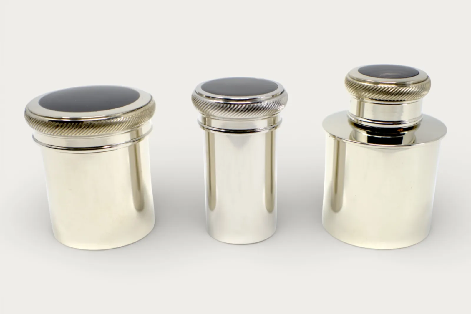 Shaw & Sons Grease Pot with Inlay